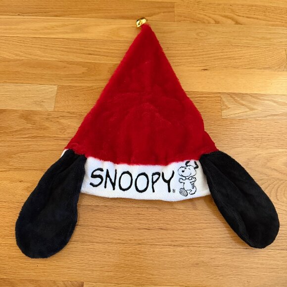 Peanuts Snoopy Santa Claus Hat with Adjustable Back - Picture 1 of 12